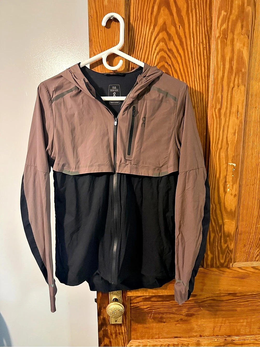 On cloud Weather Jacket Color Block Size Medium women’s